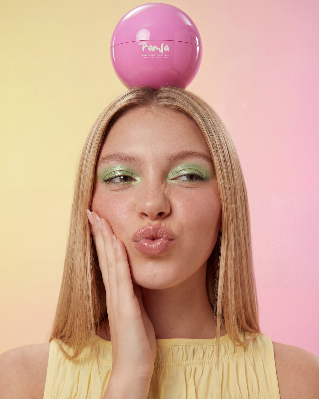 Exfoliating Body Scrub - Fruity Tutti Scrubsy